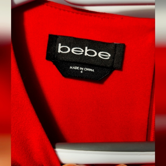 Bebe lace dress - Picture 2 of 4